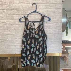 Cute summer feather shirt